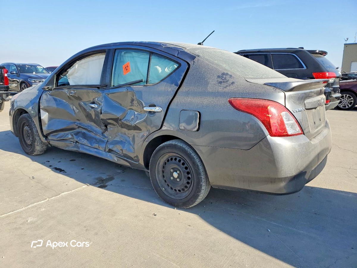 Nissan Versa 2018