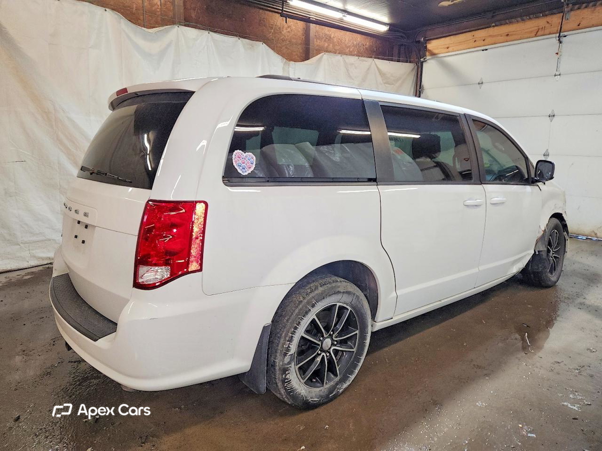 Dodge Caravan 2018