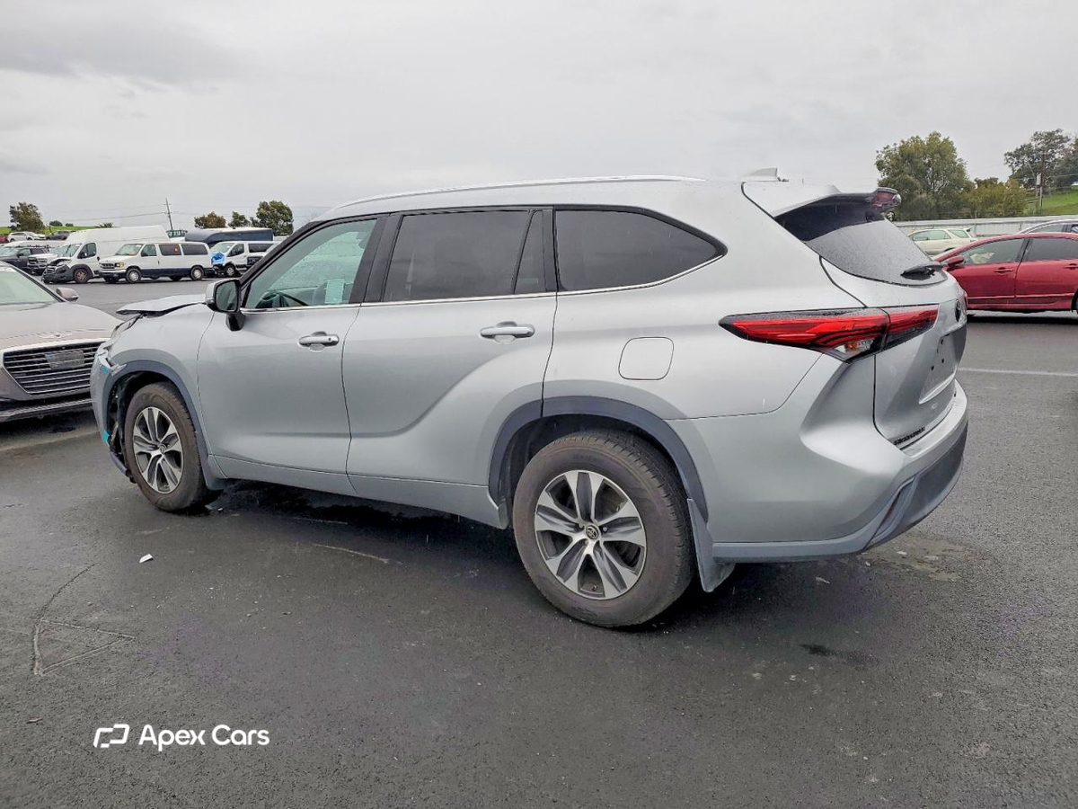 Toyota Highlander 2021