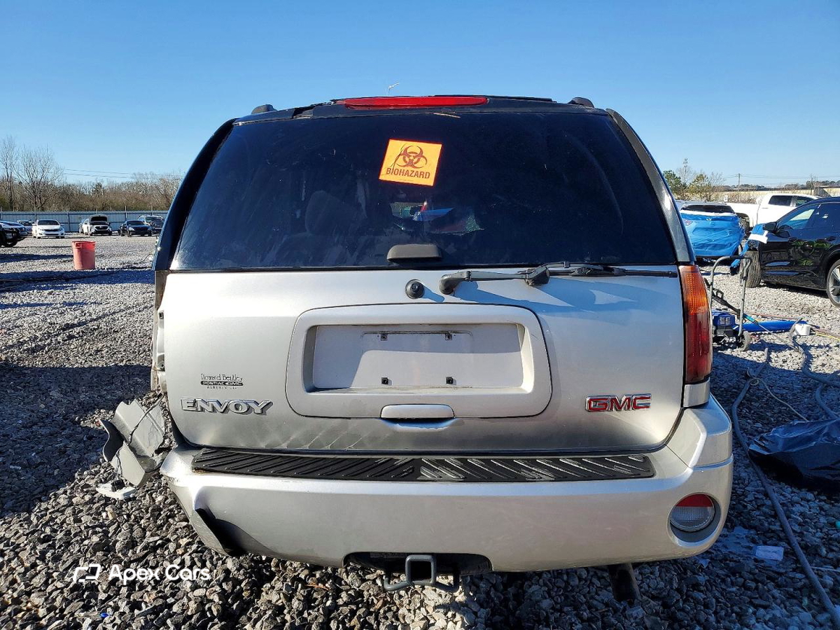GMC Envoy 2004