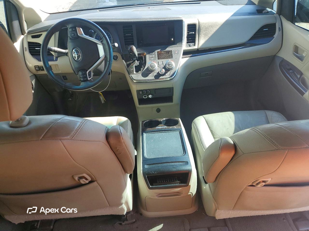 Toyota Sienna 2017