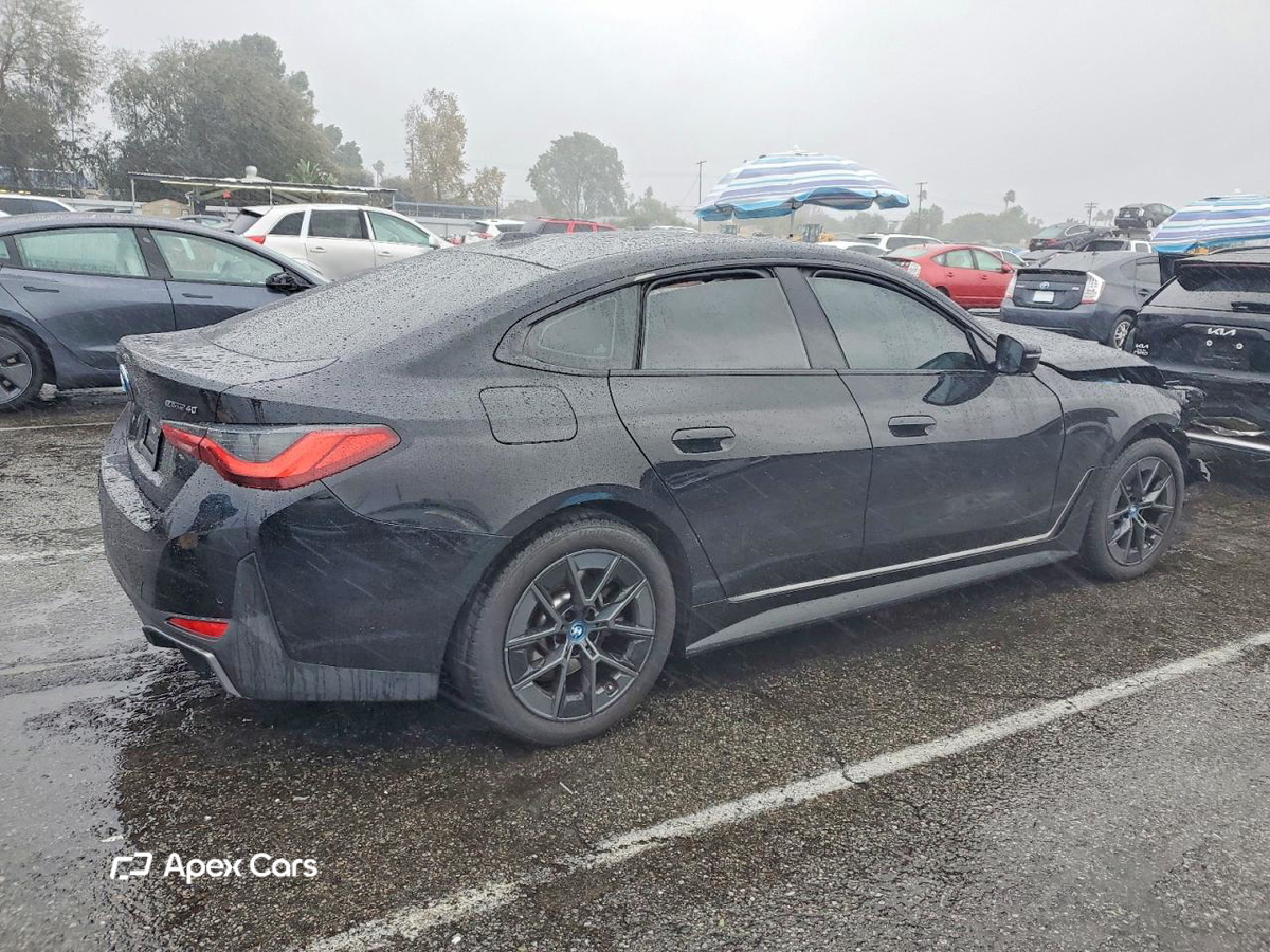 BMW i4 2023
