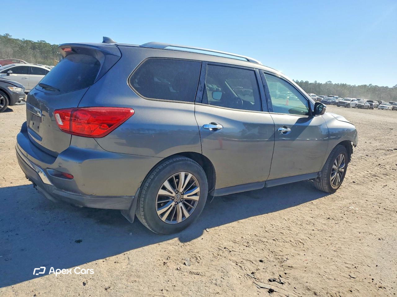 Nissan Pathfinder 2019