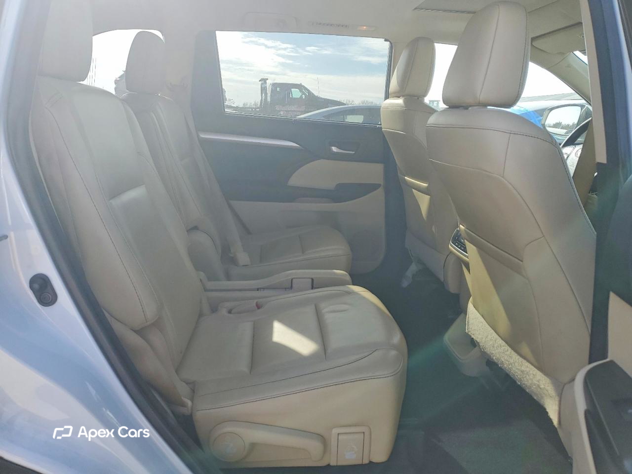 Toyota Highlander 2016