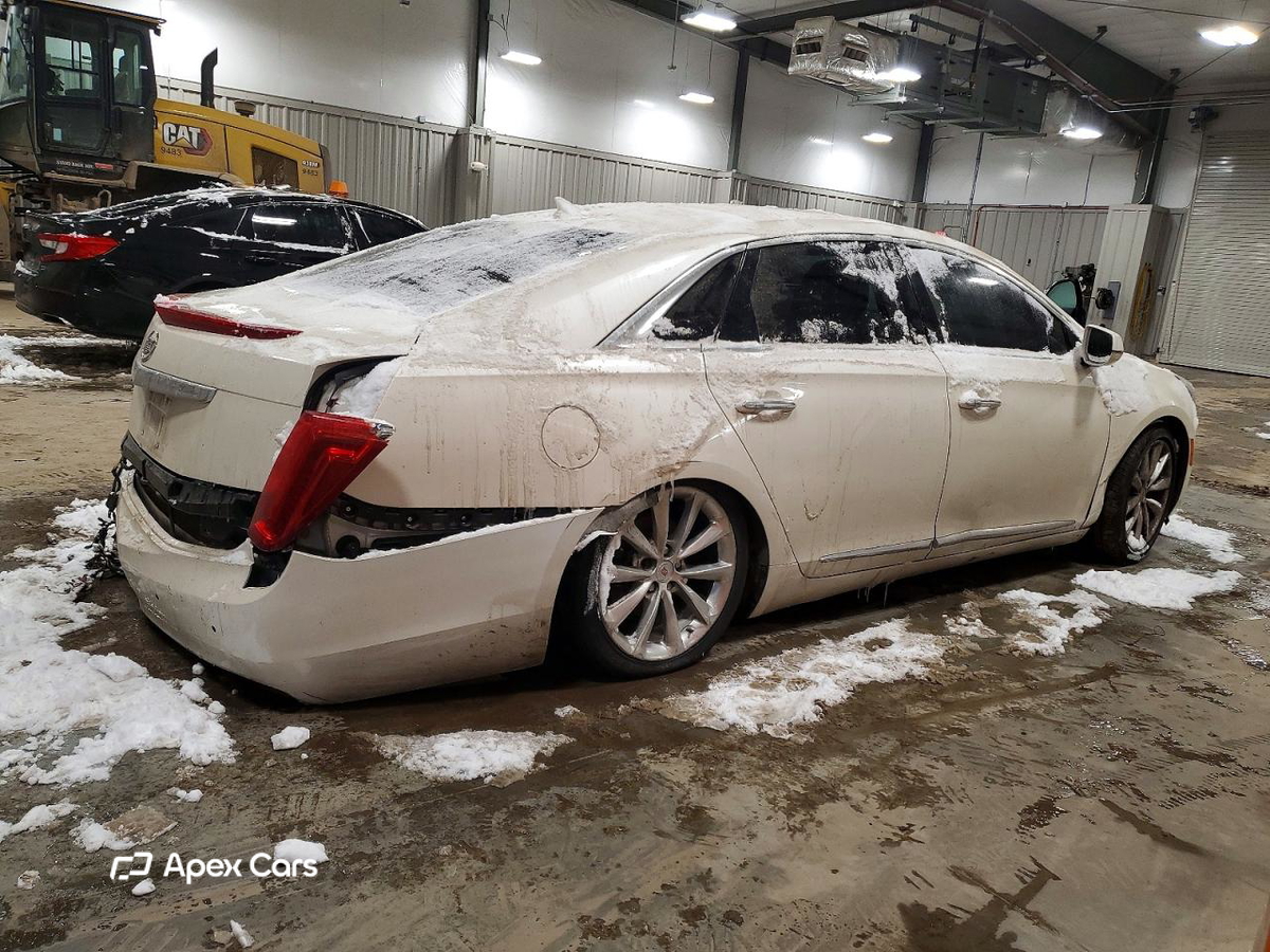 Cadillac XTS 2013