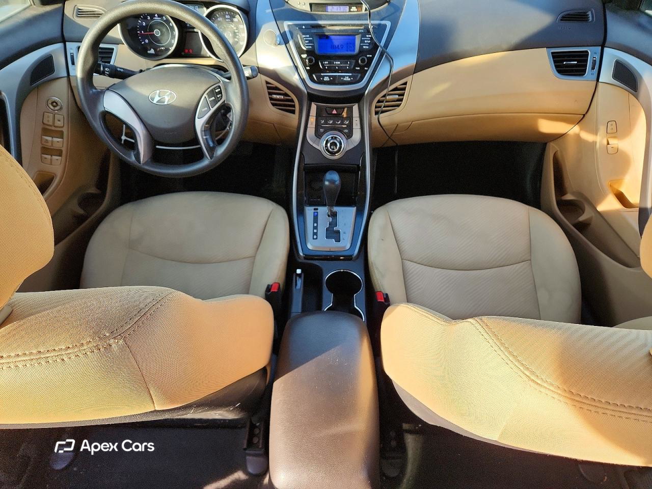 Hyundai Elantra 2013