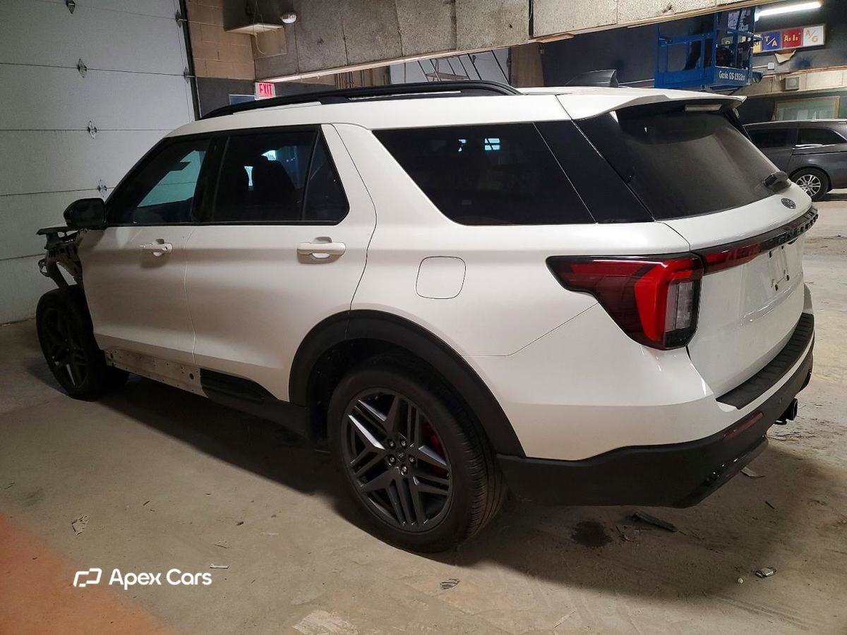 Ford Explorer 2025
