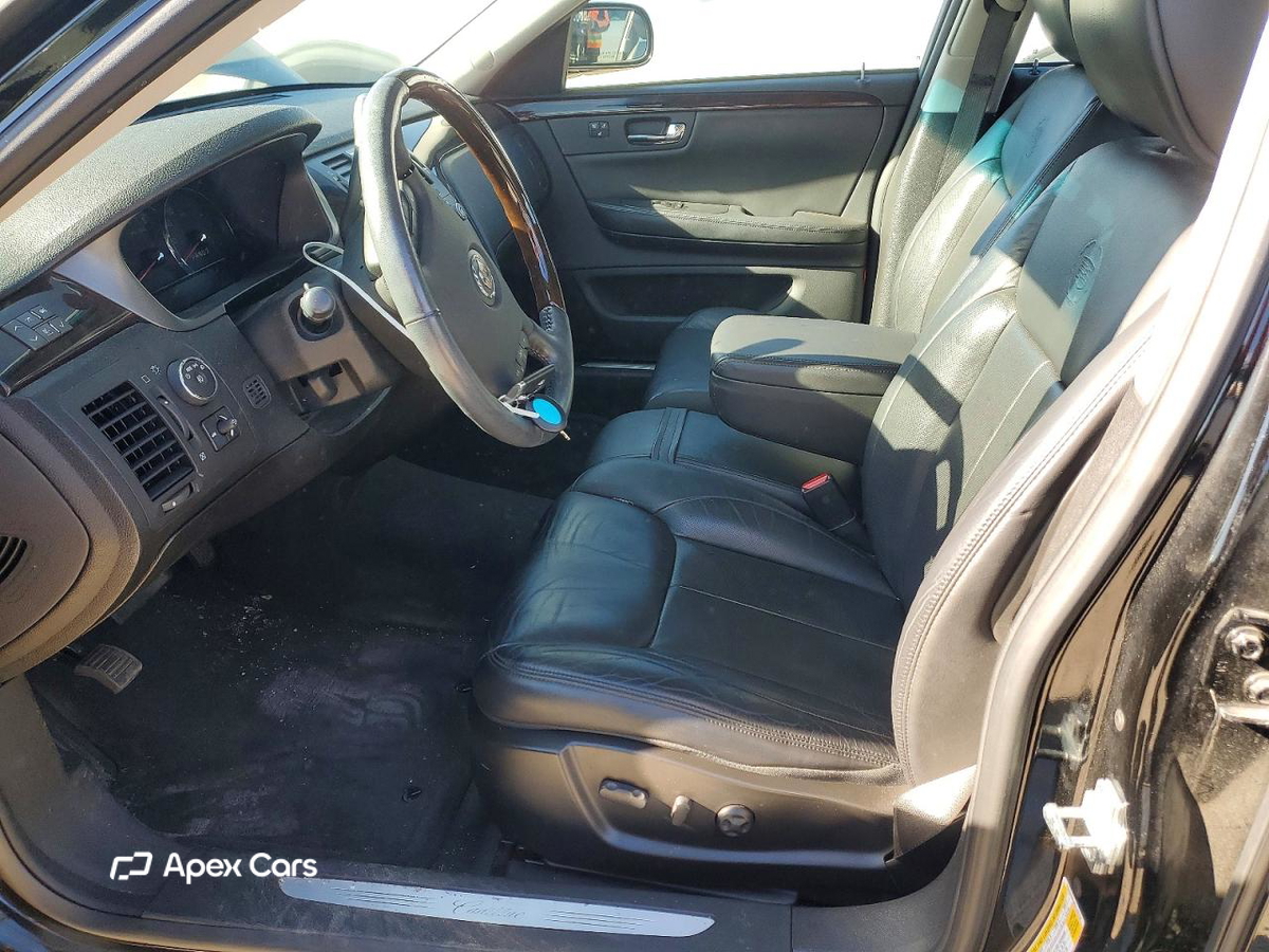 Cadillac DTS 2011