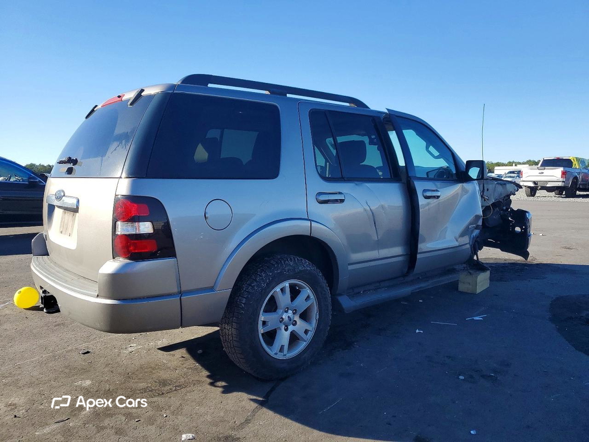 Ford Explorer 2008