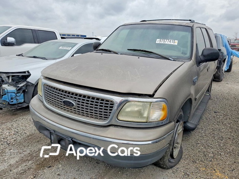 Ford Expedition 2002 - Image 1 of 13