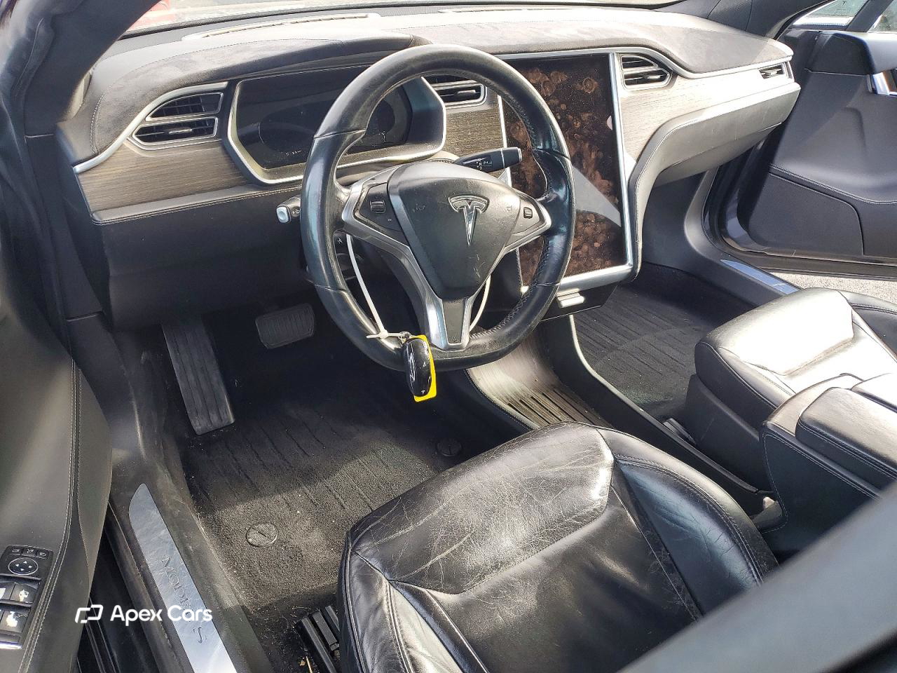Tesla Model S 2016