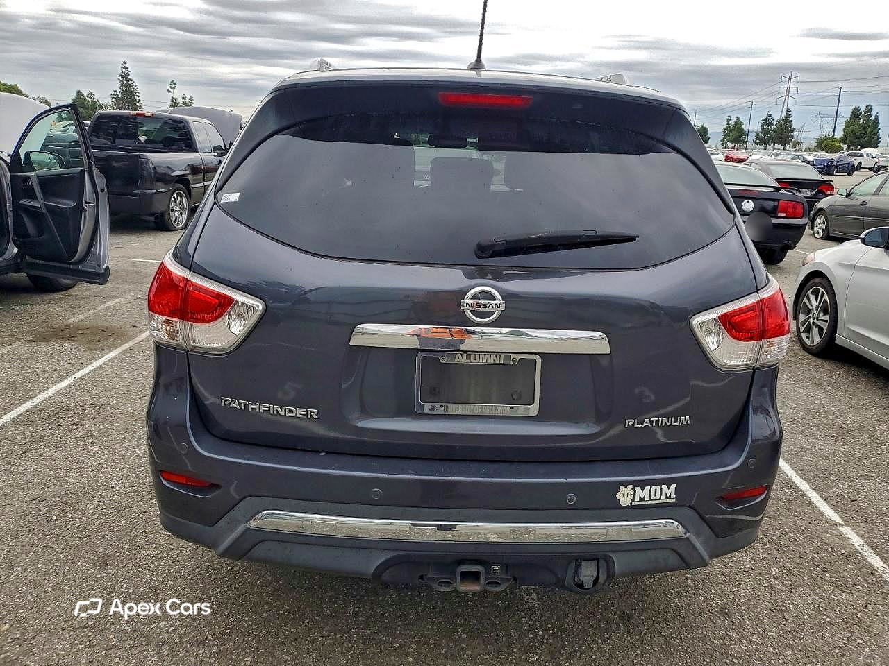 Nissan Pathfinder 2013