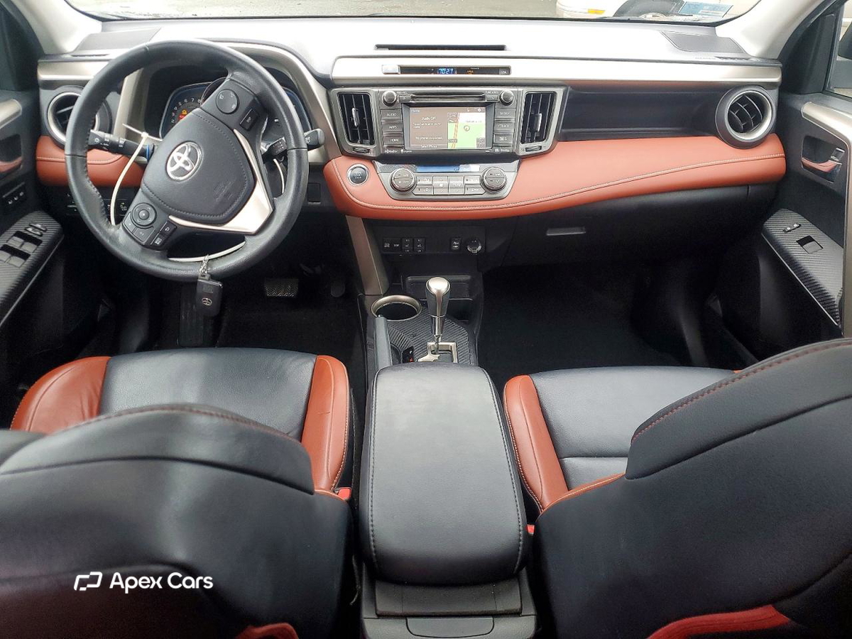 Toyota RAV 4 2015