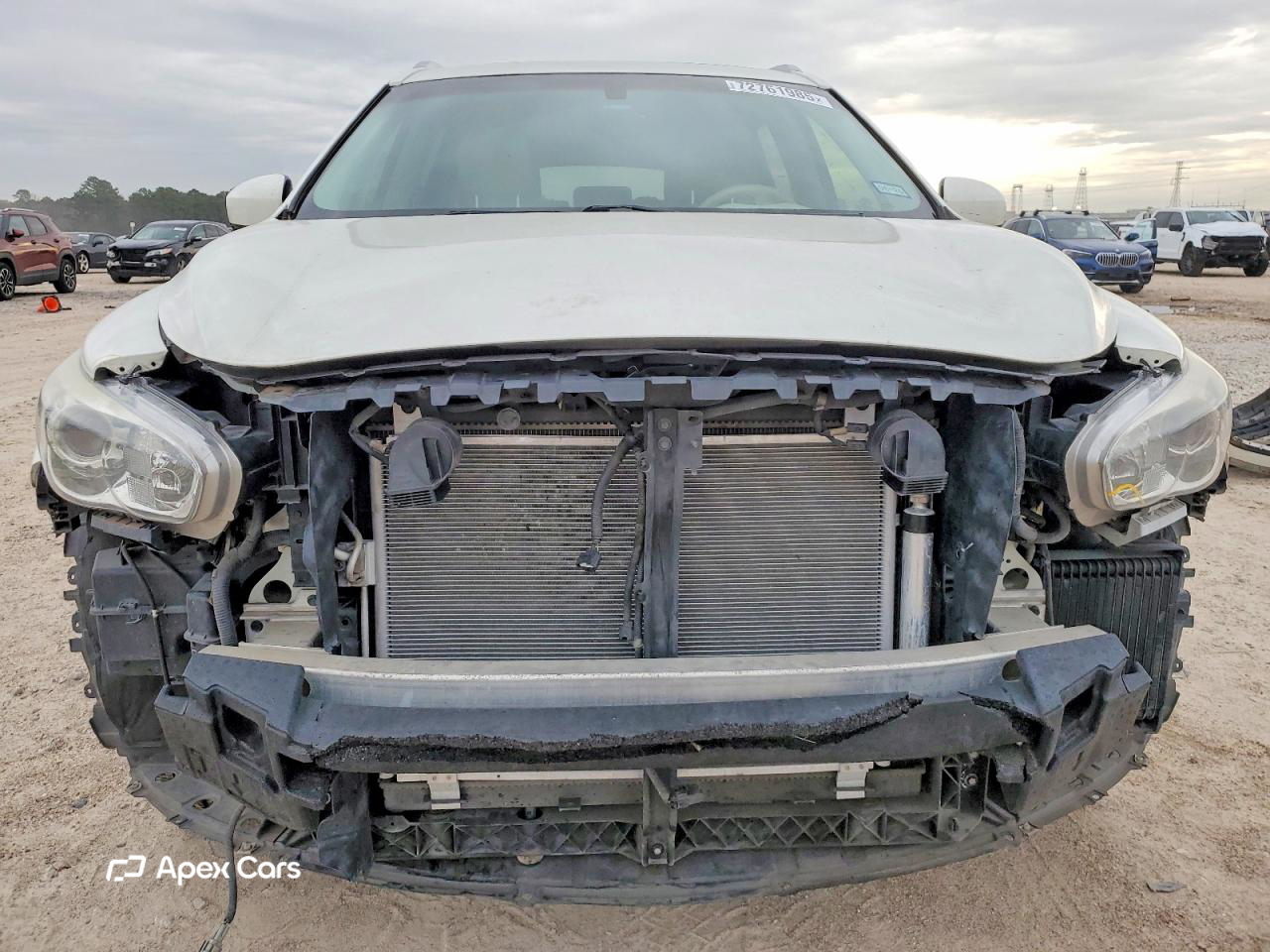 Infiniti JX 2013