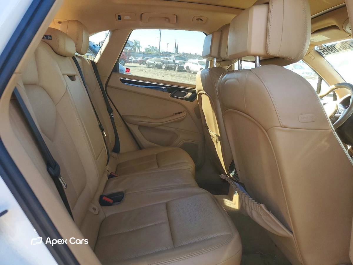 Porsche Macan 2015