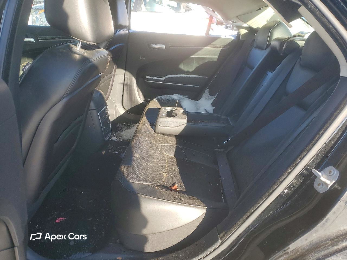 Chrysler 300 2019