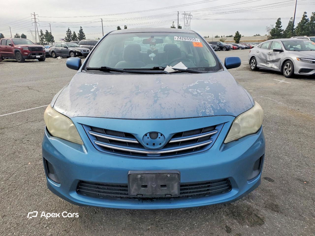 Toyota Corolla 2013