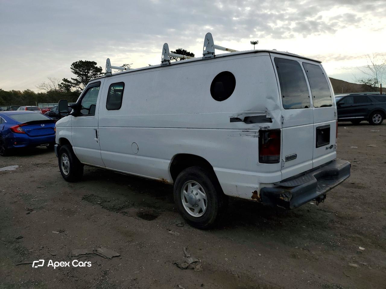 Ford Econoline 2010