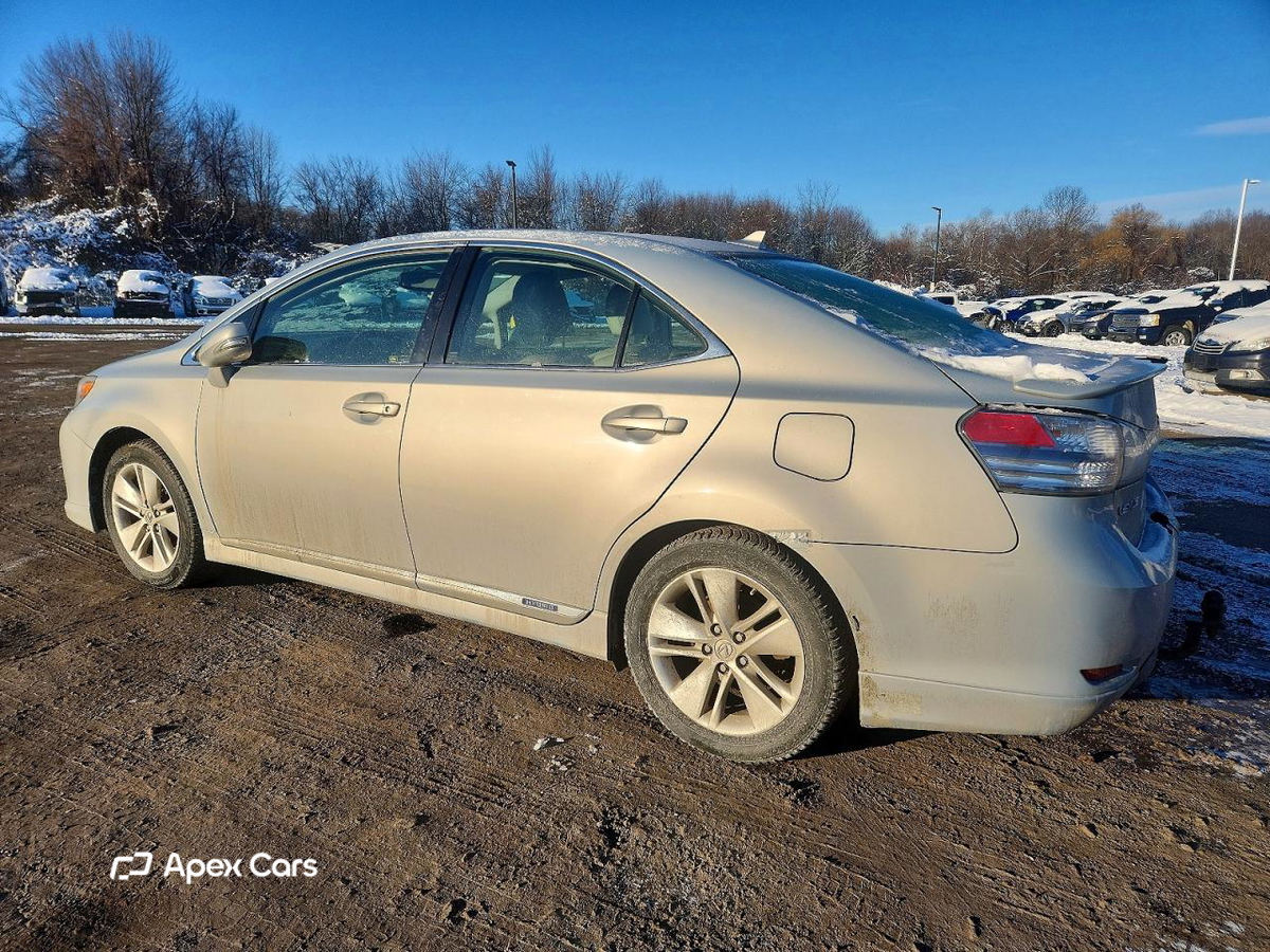 Lexus HS 2010