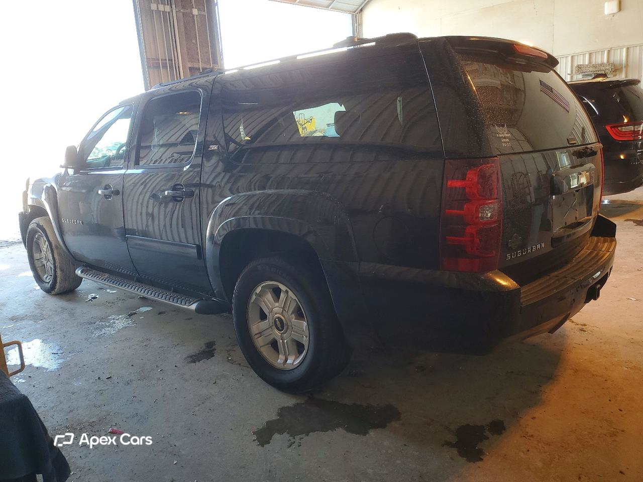 Chevrolet Suburban 2012