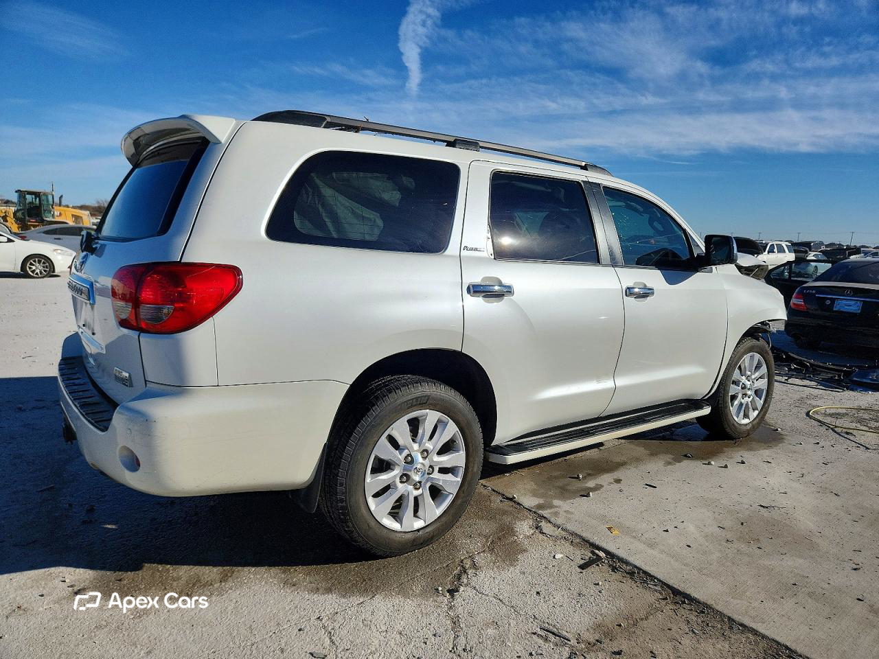 Toyota Sequoia 2016