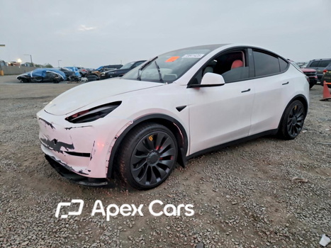 Tesla Model Y 2022 - Image 1 of 14