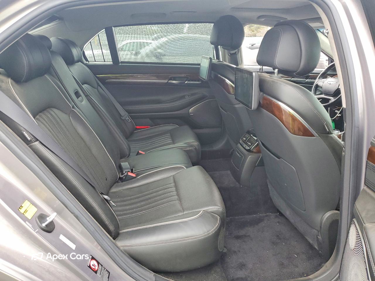 Genesis G90 2018