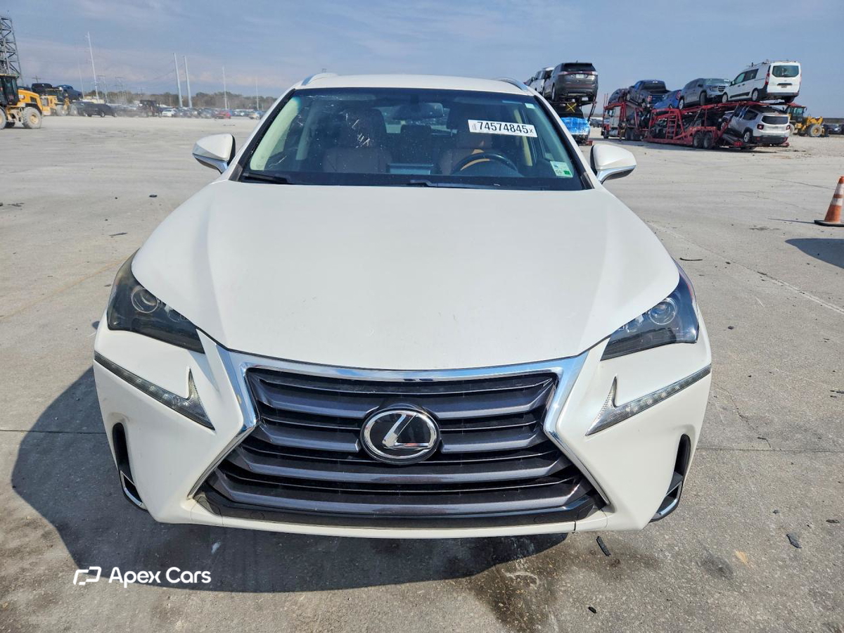 Lexus NX 2015