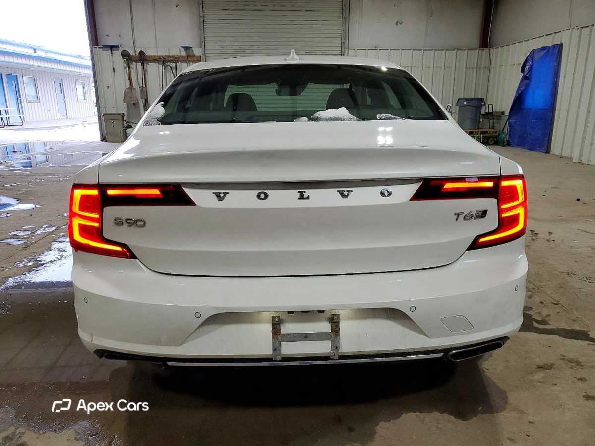 Volvo S90 2018