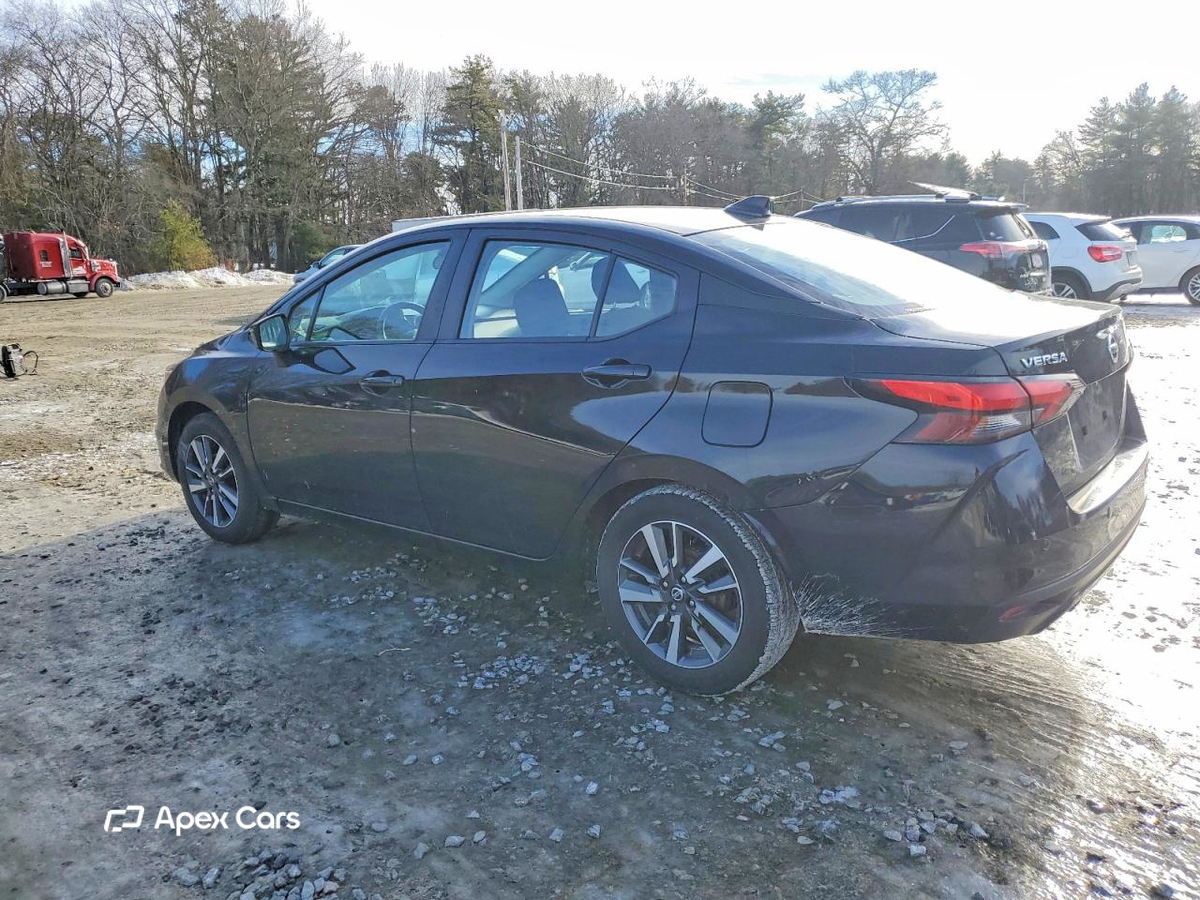 Nissan Versa 2021