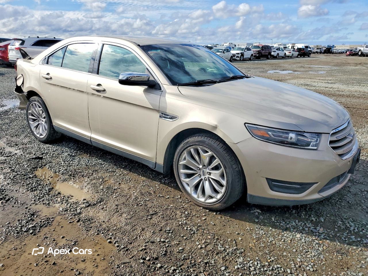 Ford Taurus 2018
