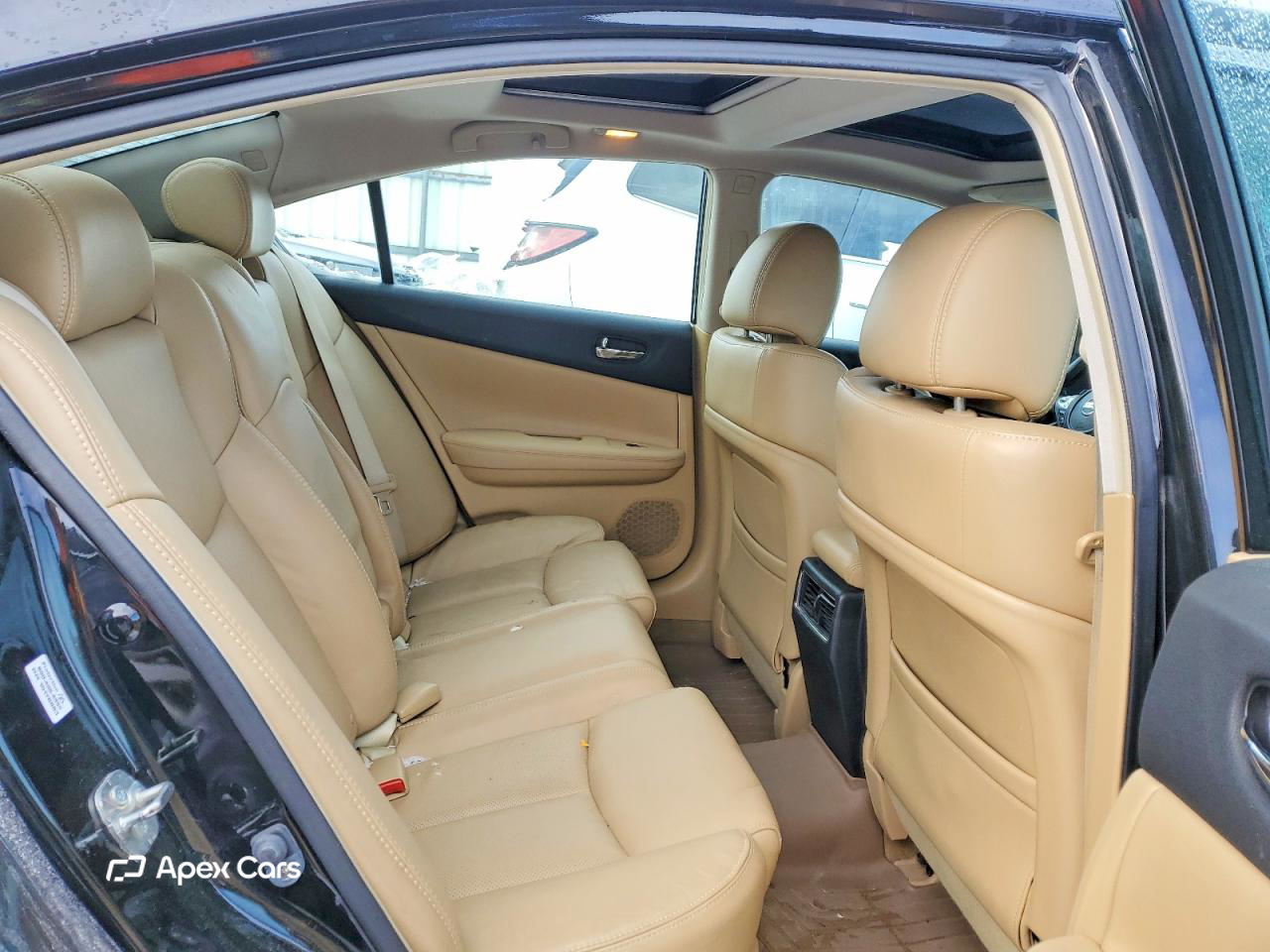 Nissan Maxima 2011