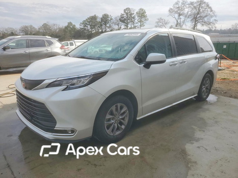 Toyota Sienna 2023 - Image 1 of 14