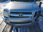 Toyota Sequoia 2005