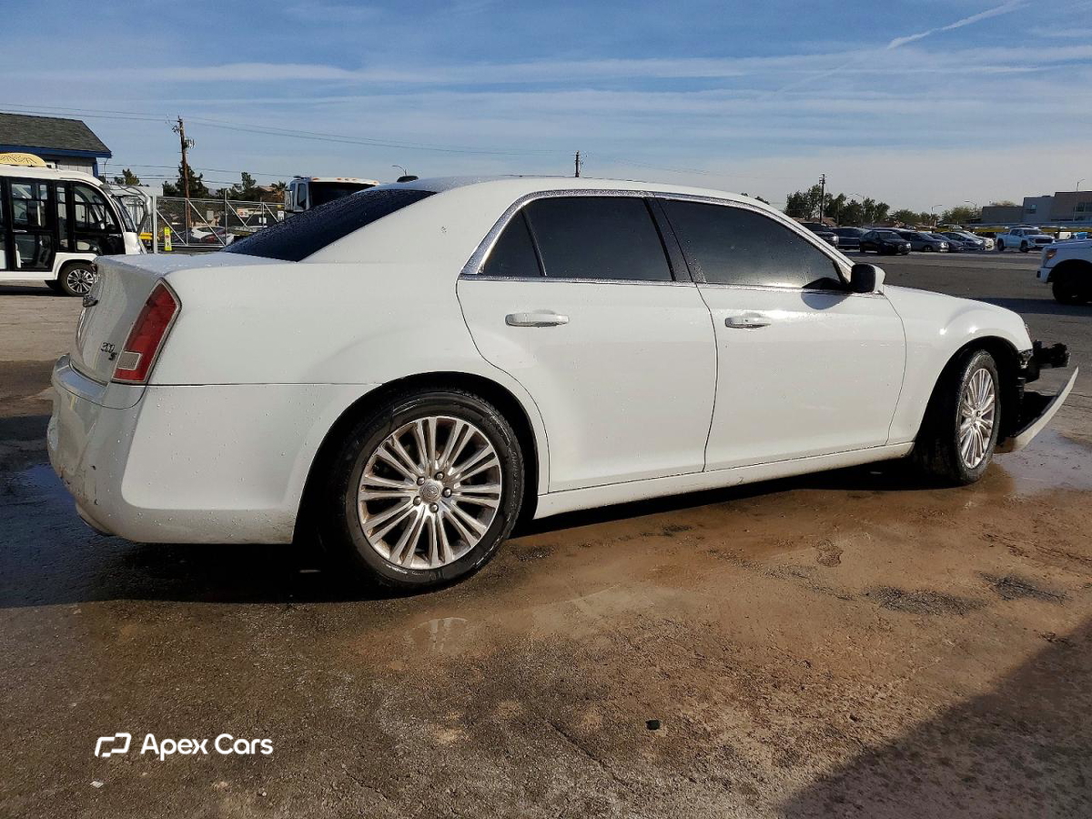 Chrysler 300 2014