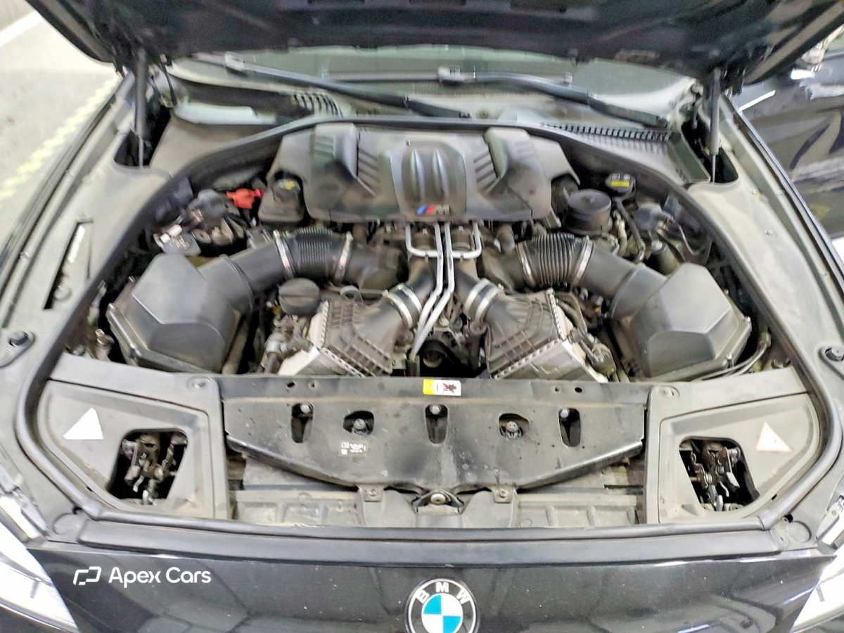 BMW M5 2016