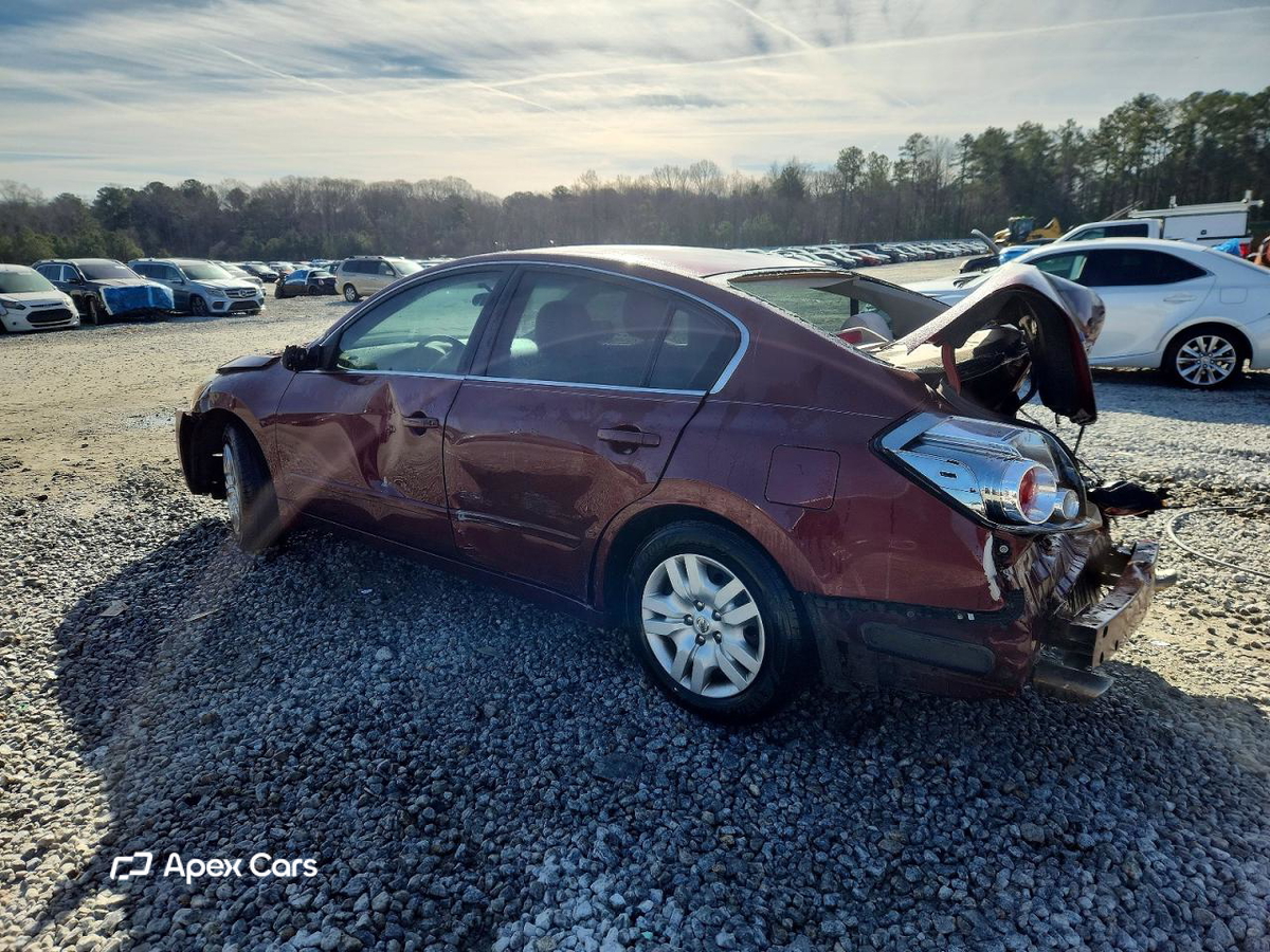 Nissan Altima 2011