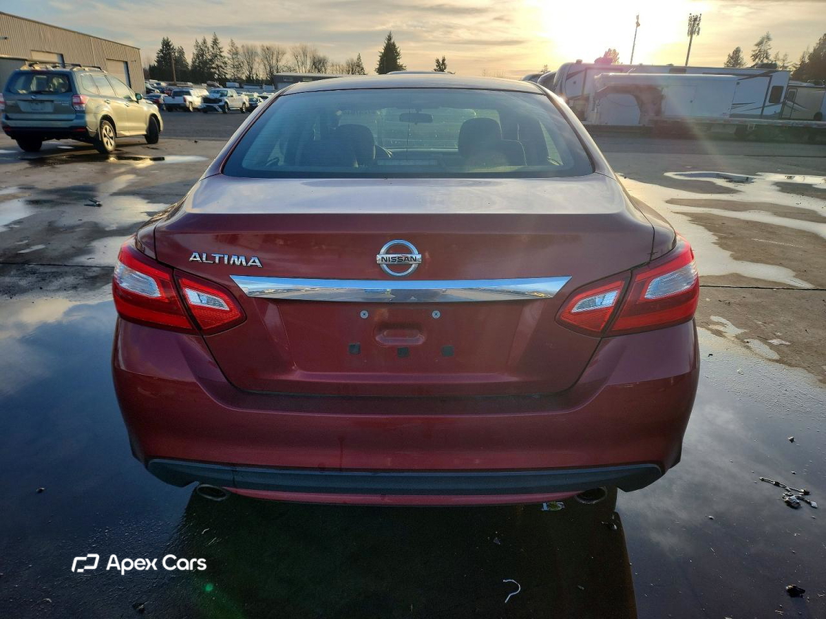 Nissan Altima 2016
