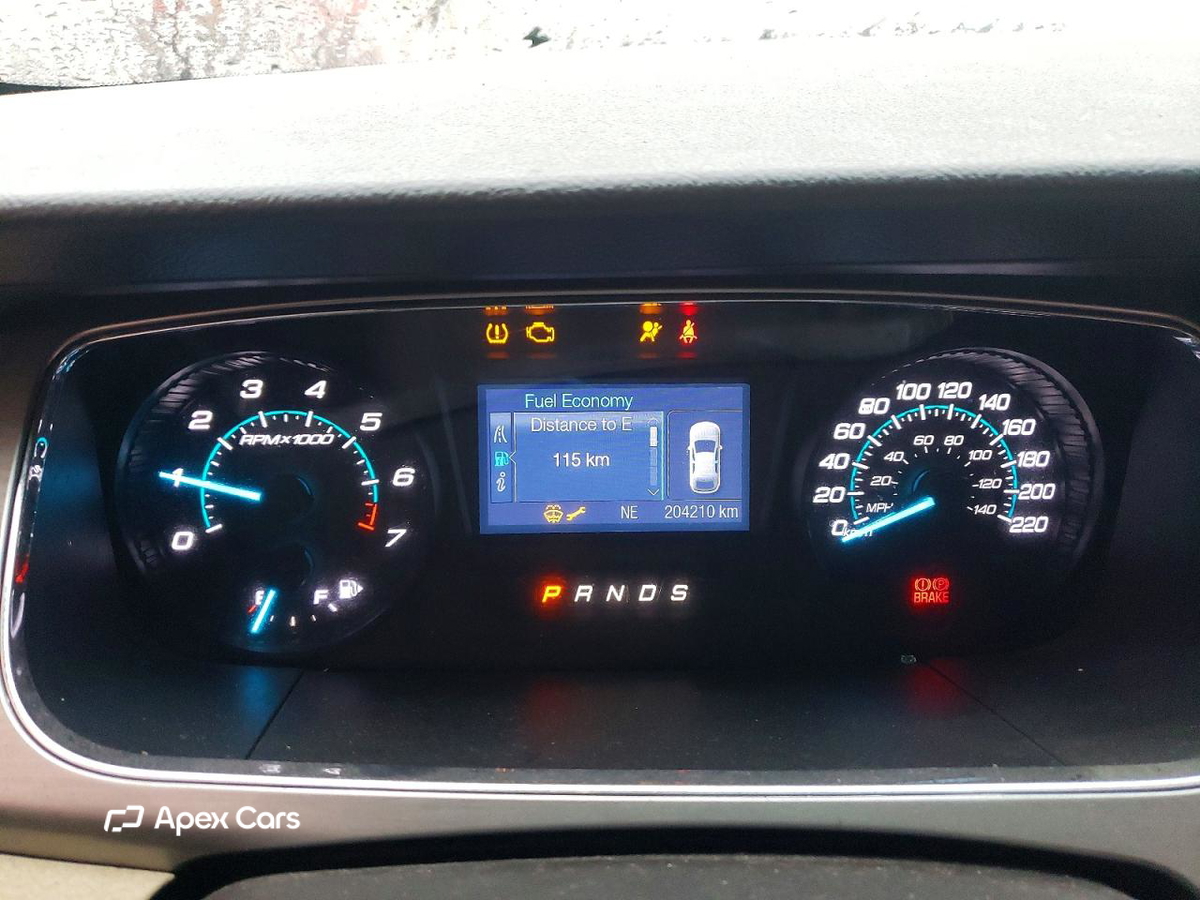 Ford Taurus 2015