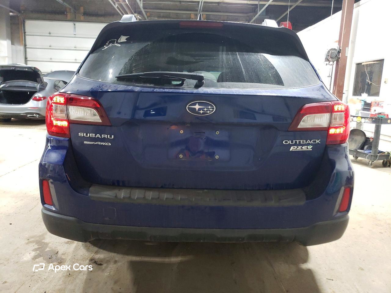 Subaru Outback 2017
