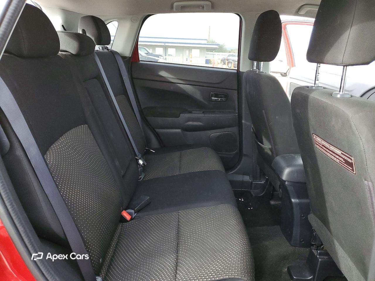 Mitsubishi Outlander 2016