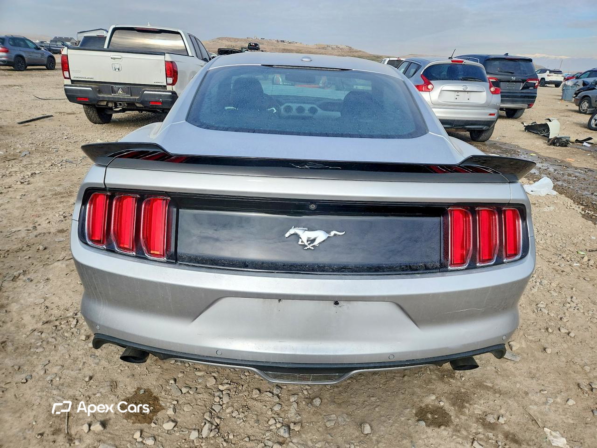 Ford Mustang 2016