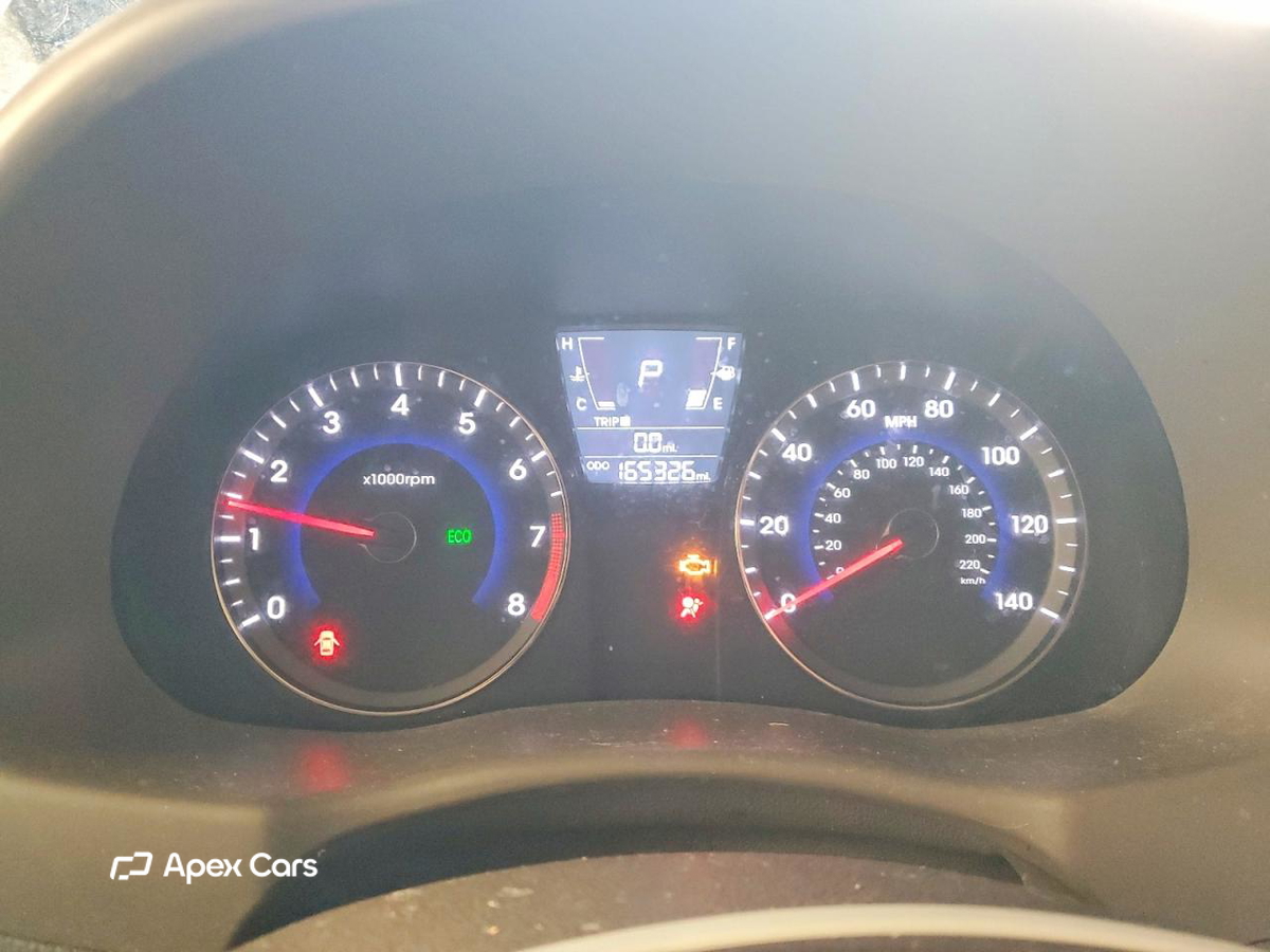 Hyundai Accent 2012