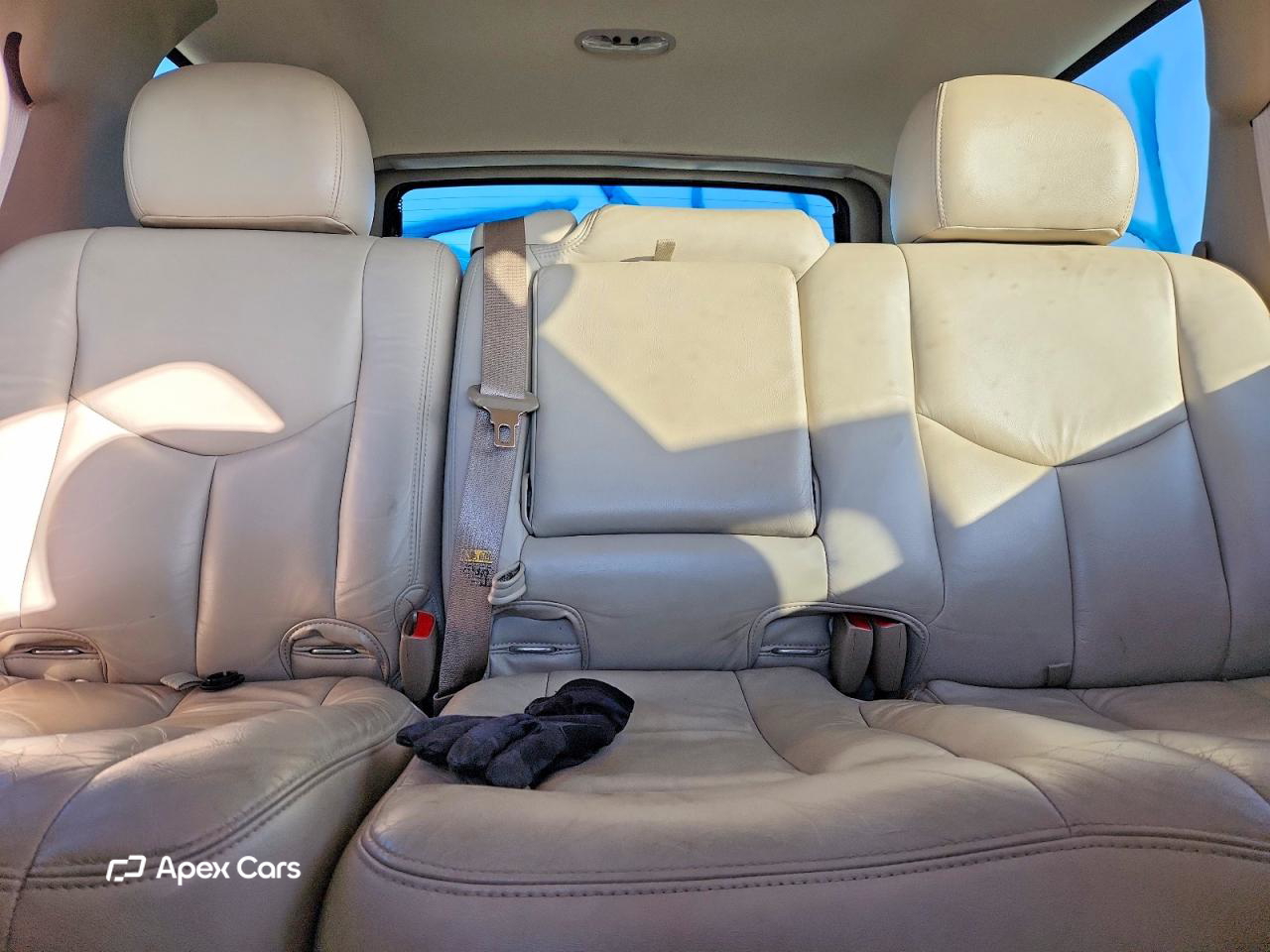 Chevrolet Tahoe 2003