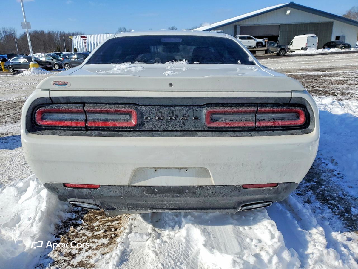 Dodge Challenger 2016