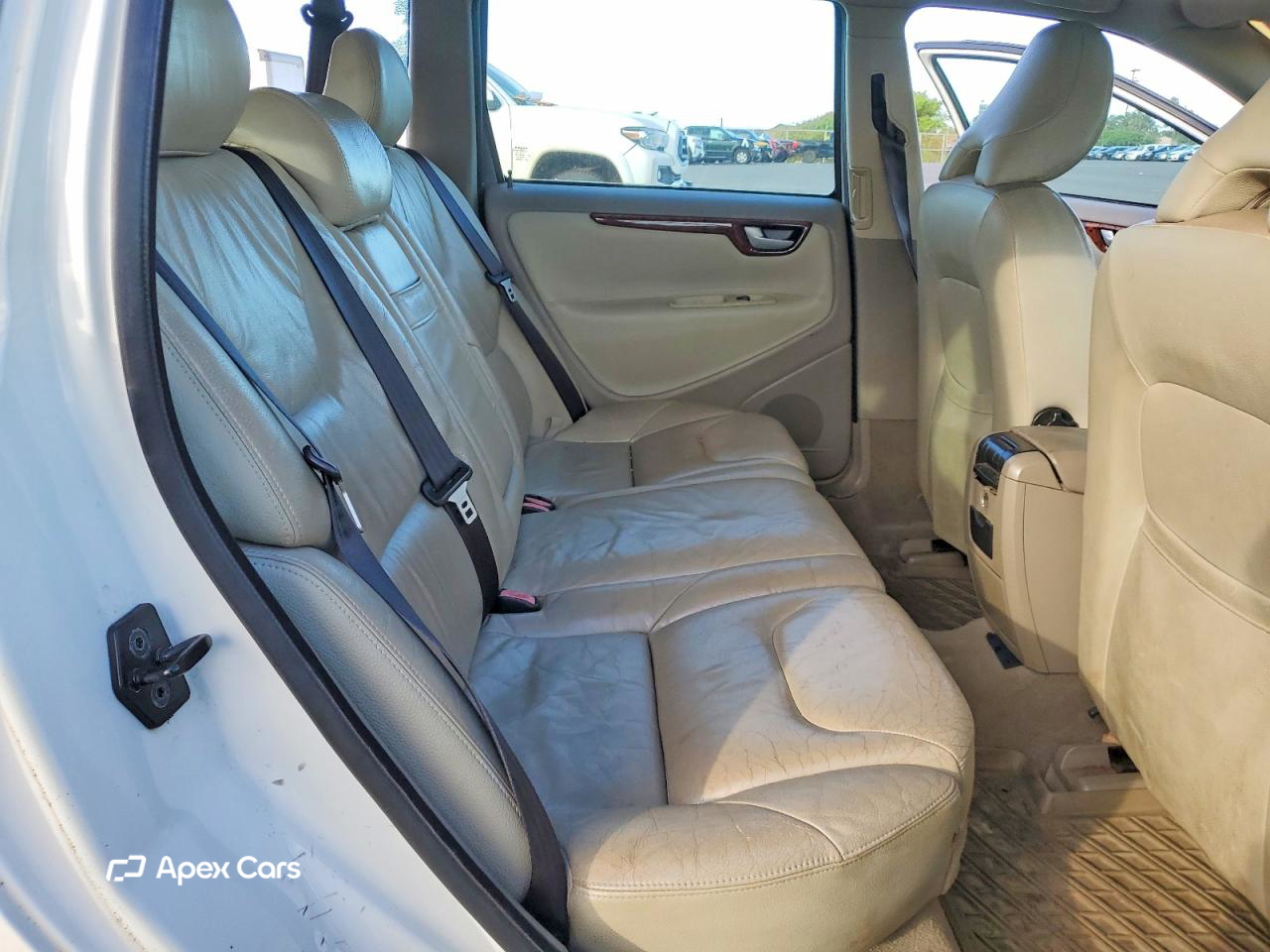 Volvo V70 2005
