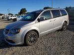 Dodge Caravan 2019