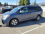 Toyota Sienna 2016