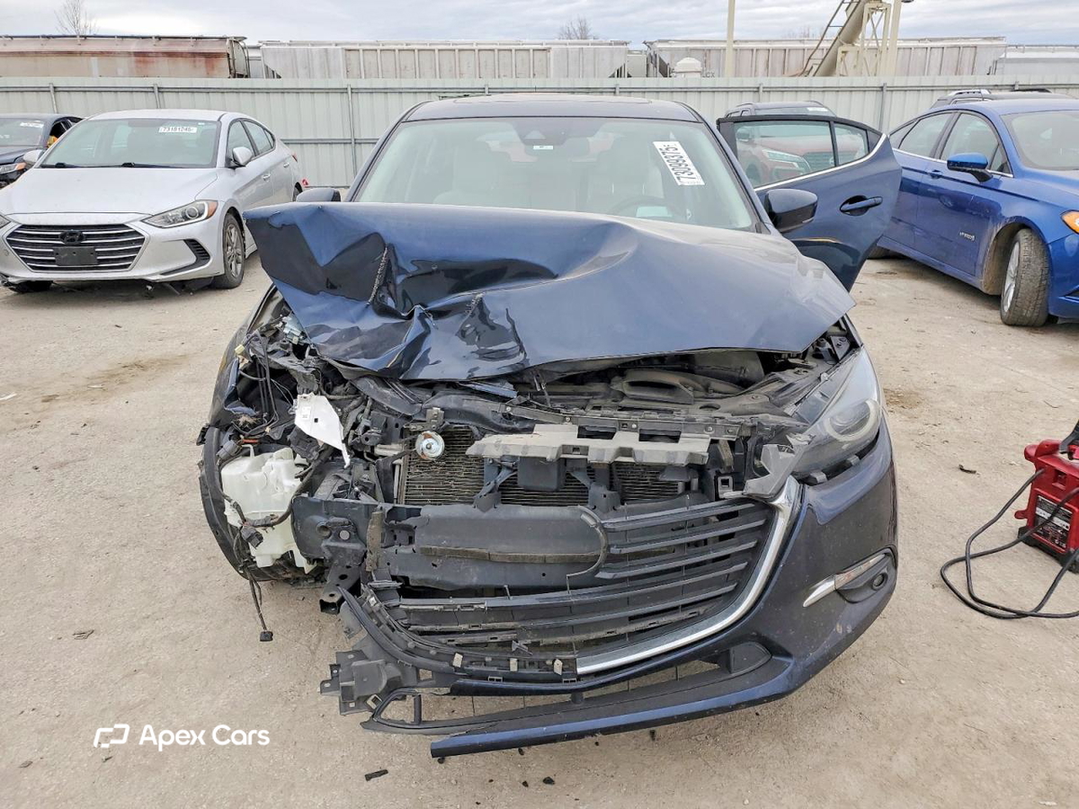 Mazda 3 2018
