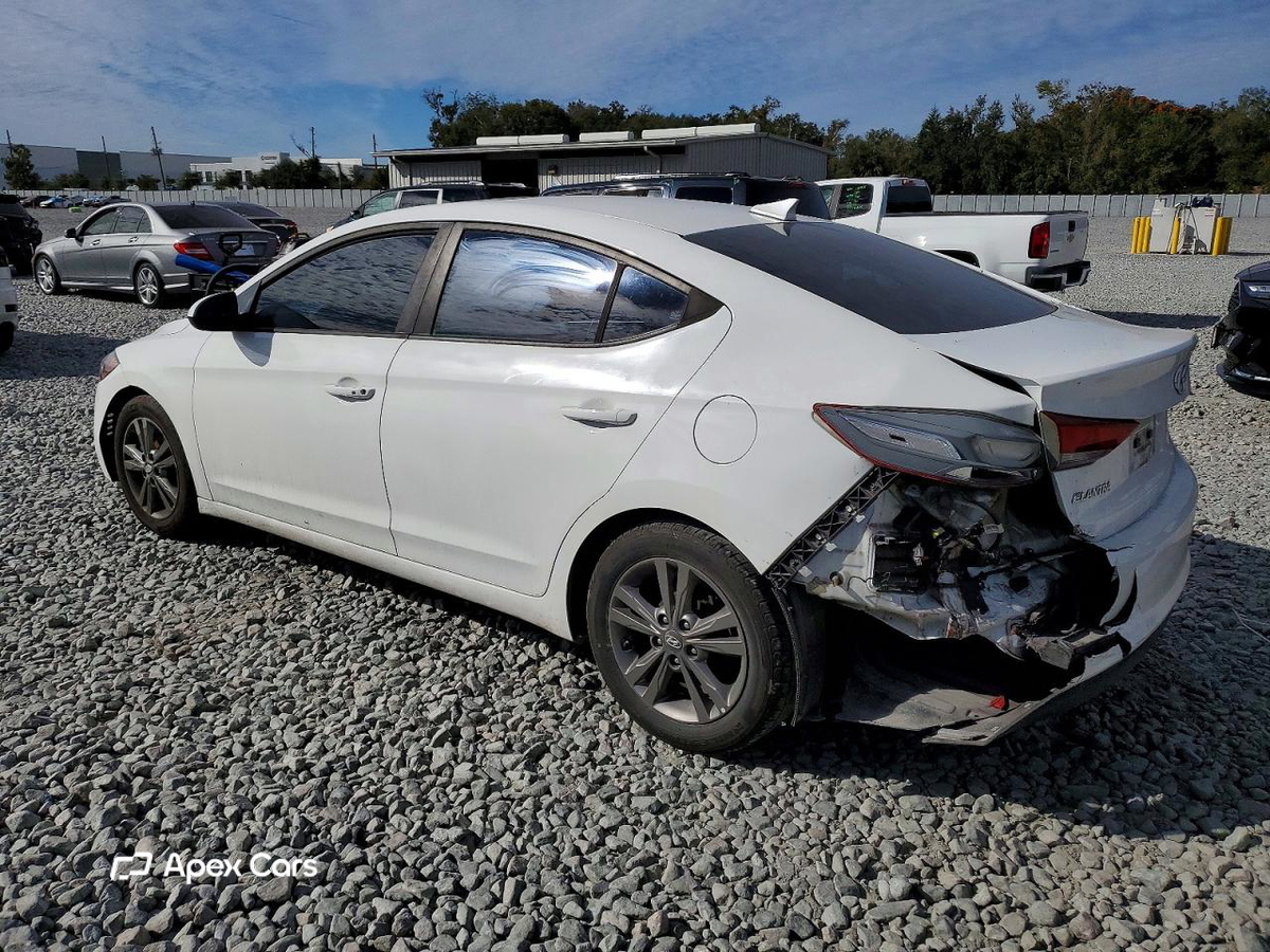 Hyundai Elantra 2017